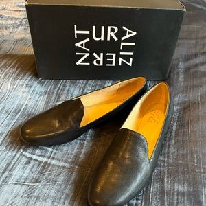 Naturalizer Emiline shoes - never worn with box